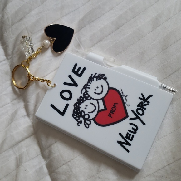 LUXURY MYSTICAL BAG CHARM NEW YORK COACH BIRKIN PAD WITH PEN HEART GUMMY BEAR - Picture 2 of 5